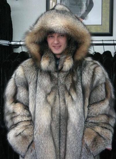 Mænds pelsfrakke fra ulven - en kombination af stil og kvalitet